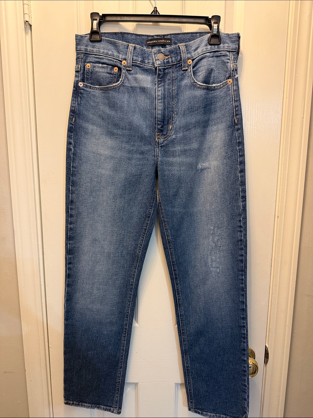 Modern American Blue Ankle Crop Jeans for Women
Inseam 27 “